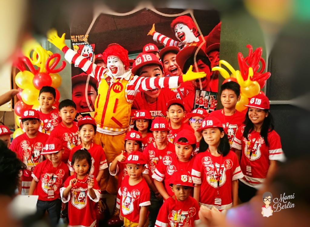 MOMI SMILES| The other side of McDonald's Kiddie Crew MOMI SMILES| The other side of McDonald's Kiddie Crew
