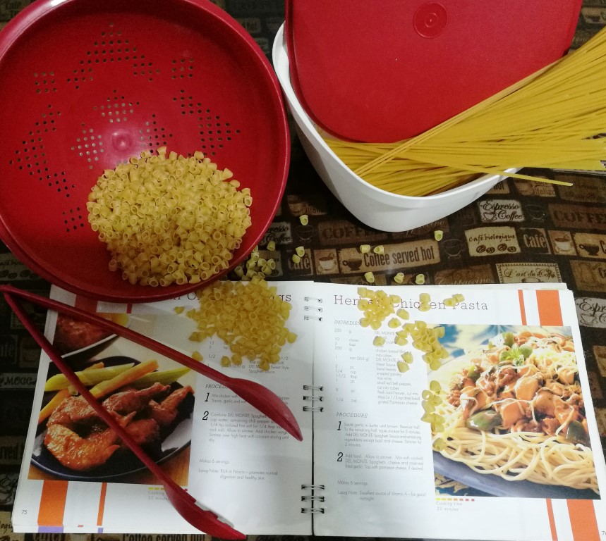 MOMI SHARES| Family celebrations with Tupperware
