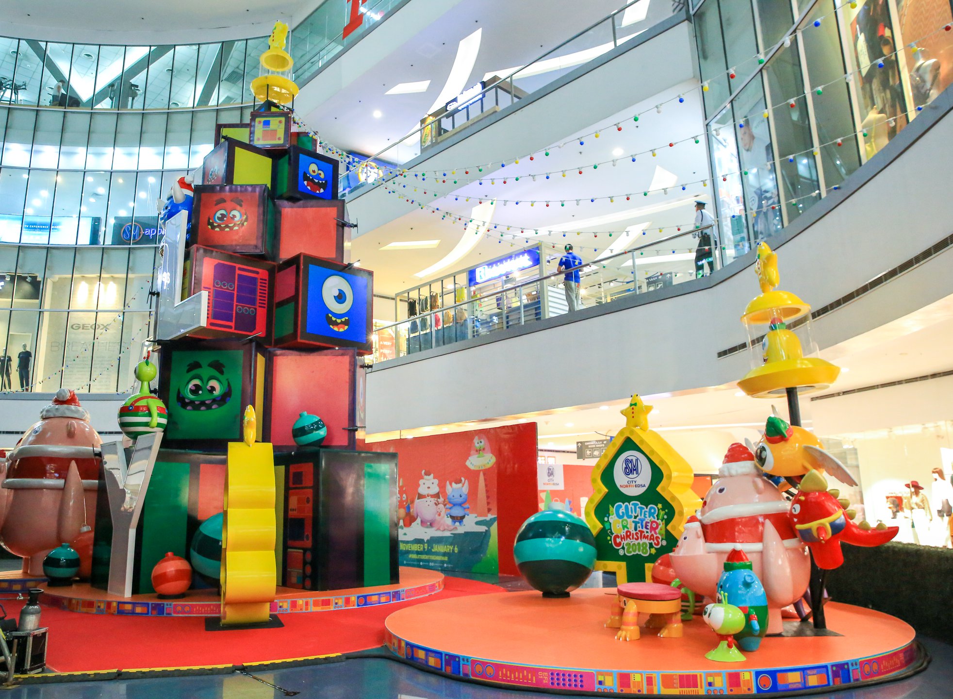 SM City North EDSA celebrates Glitter Critter Christmas SM City North EDSA celebrates Glitter Critter Christmas