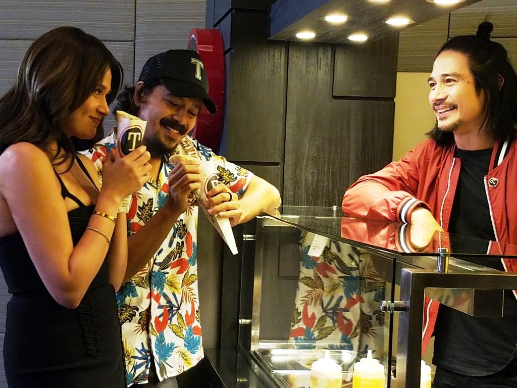 John Lloyd Cruz reunites with Bea Alonzo, Piolo Pascual