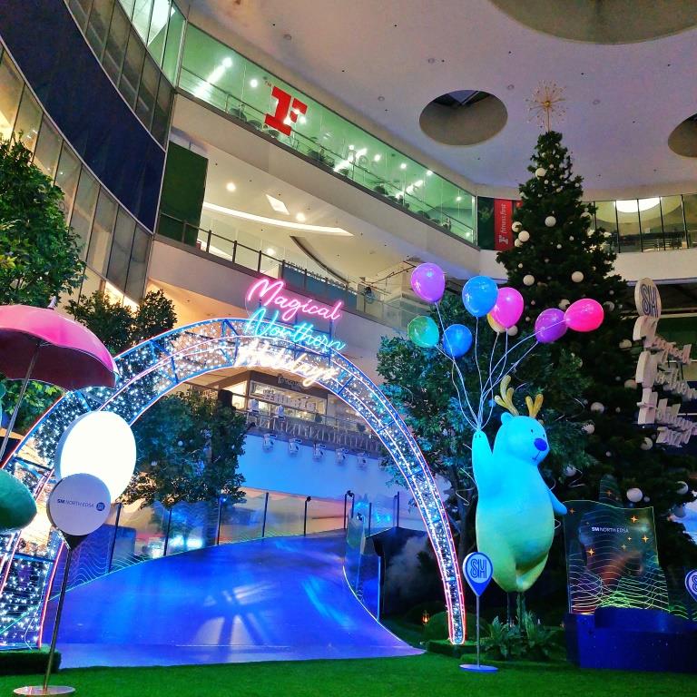 SM Supermalls celebrates a Happy Christmas - Momi Berlin