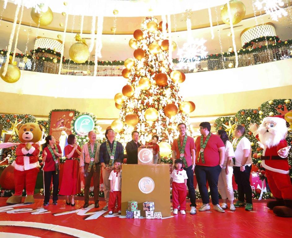 Fisher Mall Kicks Off Holiday Season with an Advocacy Campaign