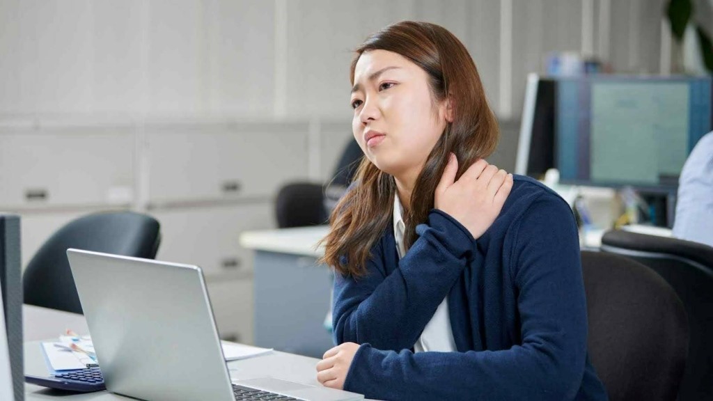 Simple, doctor-approved ways to ease tech neck, carpal tunnel, and back pain